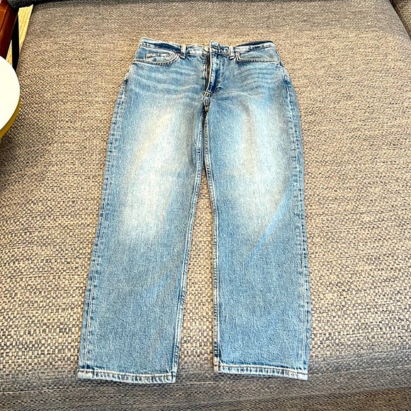 Rag & Bone Jeans, Straight Leg Light Wash, Size 28 - NEVER WORN - Picture 1 of 2